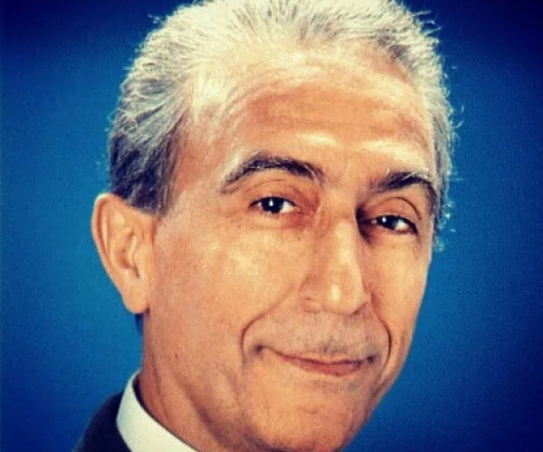 پروفسور مجید سمیعی جراح و متخصص مغز و اعصاب